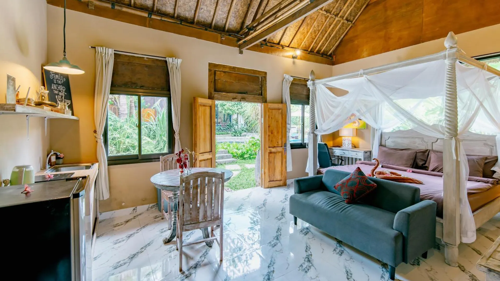 The Onion Collective Hostel Ubud