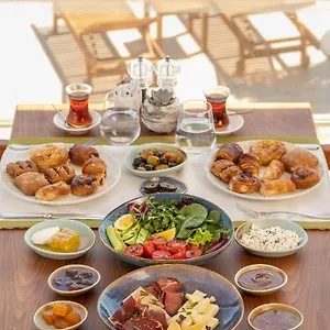 https://port-vista-alacati.aegeanhotels.net