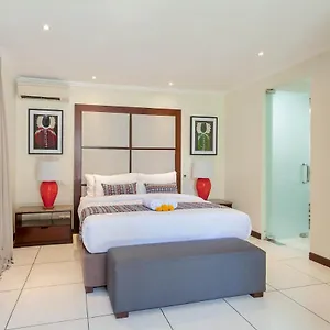 Asrina Villa's , Seminyak Indonésie